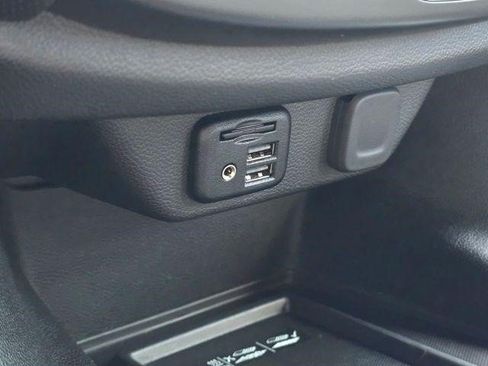 Certified 2023 Chevrolet Traverse Premier w/ Redline Edition image 30