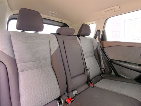 Used 2023 Nissan Rogue SV image 21