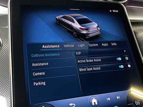 Used 2025 Mercedes-Benz C 300 4MATIC Sedan image 37