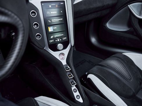 Used 2024 McLaren 750S Spider image 61