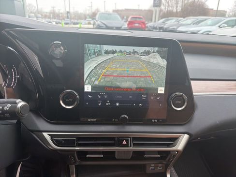 Certified 2024 Lexus RX 350 Premium w/ Accessory Package (Z1) image 18