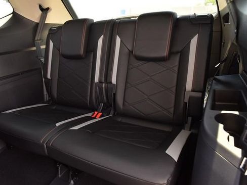 New 2026 Volkswagen Atlas Peak Edition AWD/4WD image 25