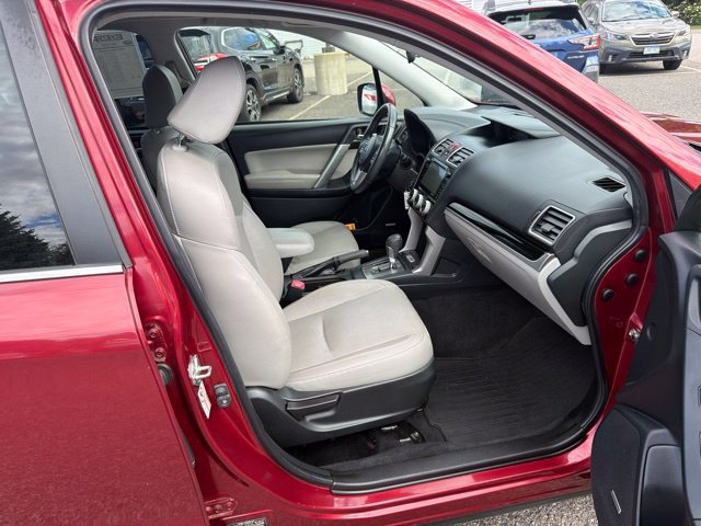 Used 2018 Subaru Forester 2.5i Limited AWD/4WD image 12