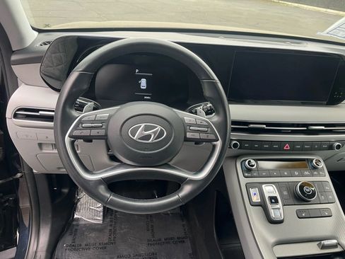 Used 2024 Hyundai Palisade SEL image 17