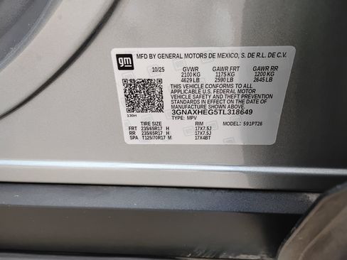 Used 2026 Chevrolet Equinox LT w/ Convenience Package II FWD image 35
