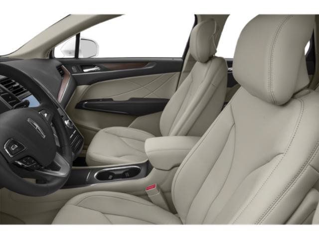 Used 2019 Lincoln MKC Select w/ Select Plus Package FWD image 9