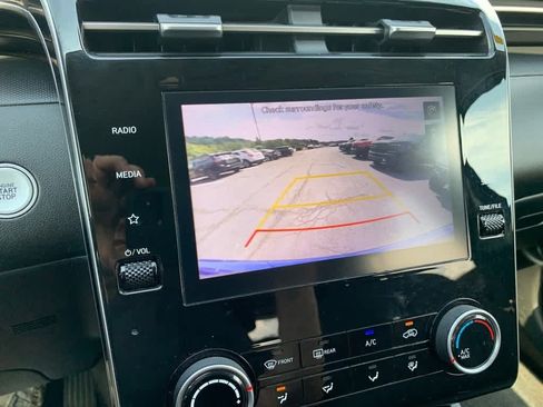 Used 2022 Hyundai Tucson SEL AWD/4WD image 30