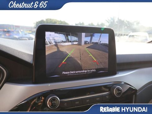 Used 2020 Ford Escape SE FWD image 34