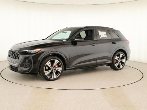 New 2025 Audi SQ5 Premium Plus image 13
