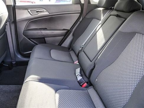 Certified 2025 Kia Sportage LX image 16