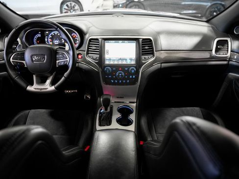 Used 2018 Jeep Grand Cherokee Trackhawk image 18