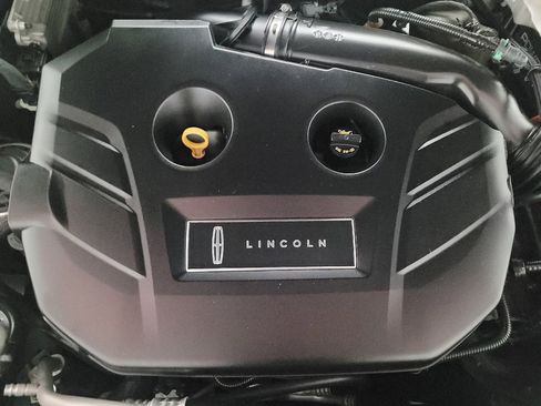 Used 2019 Lincoln MKZ Reserve AWD/4WD image 30