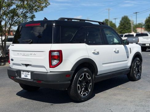 Certified 2023 Ford Bronco Sport Outer Banks w/ Tech Package AWD/4WD image 7