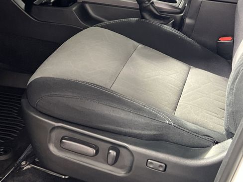 Used 2021 Toyota Tacoma TRD Off-Road w/ Technology Package image 14