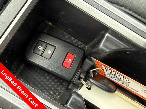 Used 2023 Toyota Tacoma TRD Off-Road image 30