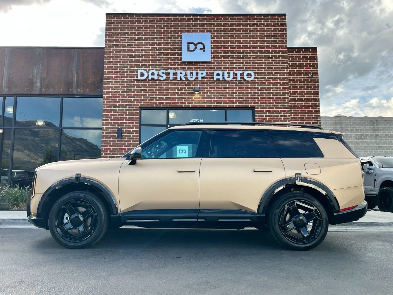 Used 2027 Kia Telluride EX X-Line w/ Towing Package AWD/4WD image 3