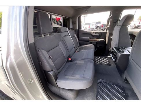 Used 2019 Chevrolet Silverado 1500 LT Trail Boss AWD/4WD image 28