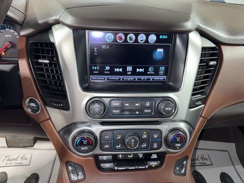 Used 2016 Chevrolet Suburban LTZ image 32