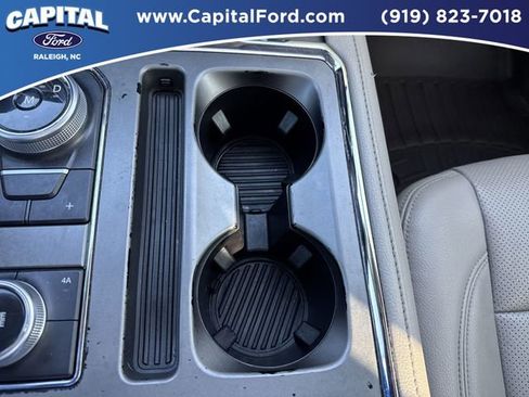 Used 2020 Ford Expedition XLT w/ Equipment Group 202A image 31