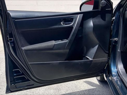 Used 2019 Toyota Corolla LE FWD image 27