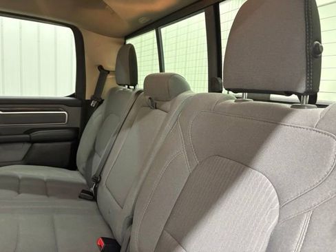 Used 2019 RAM 1500 Big Horn AWD/4WD image 10