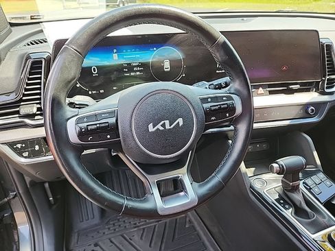Used 2023 Kia Sportage SX FWD image 13