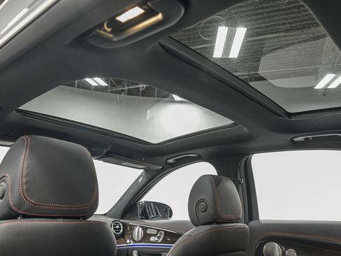 Used 2021 Mercedes-Benz E 53 AMG 4MATIC Sedan w/ Driver Assistance Package image 25