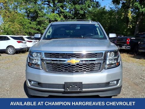 Used 2020 Chevrolet Suburban LT image 2