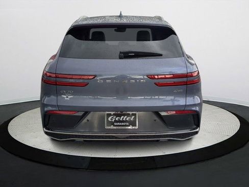Used 2026 Genesis GV70 2.5T image 4