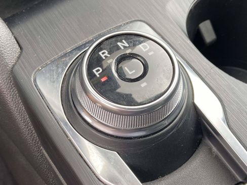 Used 2024 Ford Escape ST-Line w/ Tech Pack #1 FWD image 28