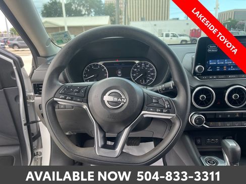 Used 2025 Nissan Sentra SV FWD image 22