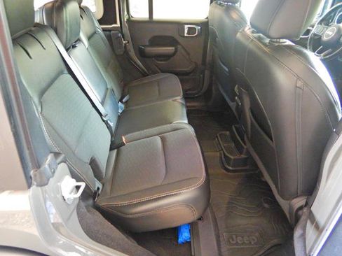 Used 2020 Jeep Wrangler Unlimited Sport AWD/4WD image 17