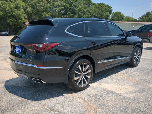 Used 2026 Acura MDX SH-AWD w/ Technology Package image 3
