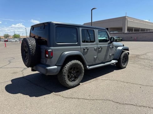 Used 2021 Jeep Wrangler Unlimited Sport AWD/4WD image 5