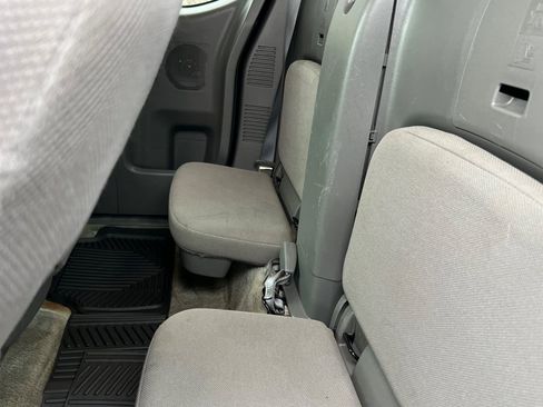 Used 2015 Nissan Frontier S image 11