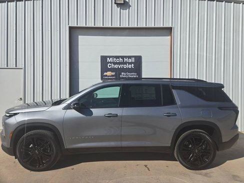 New 2026 Chevrolet Traverse LT w/ Driver Confidence Package FWD image 7