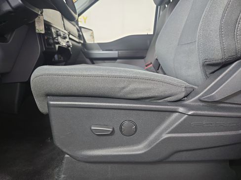 Used 2024 Ford F150 XLT w/ Tow/Haul Package image 30