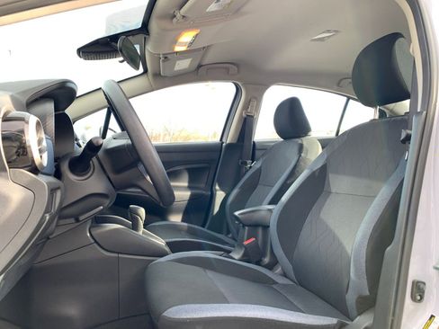 Used 2025 Nissan Versa SV w/ Trunk Package image 24