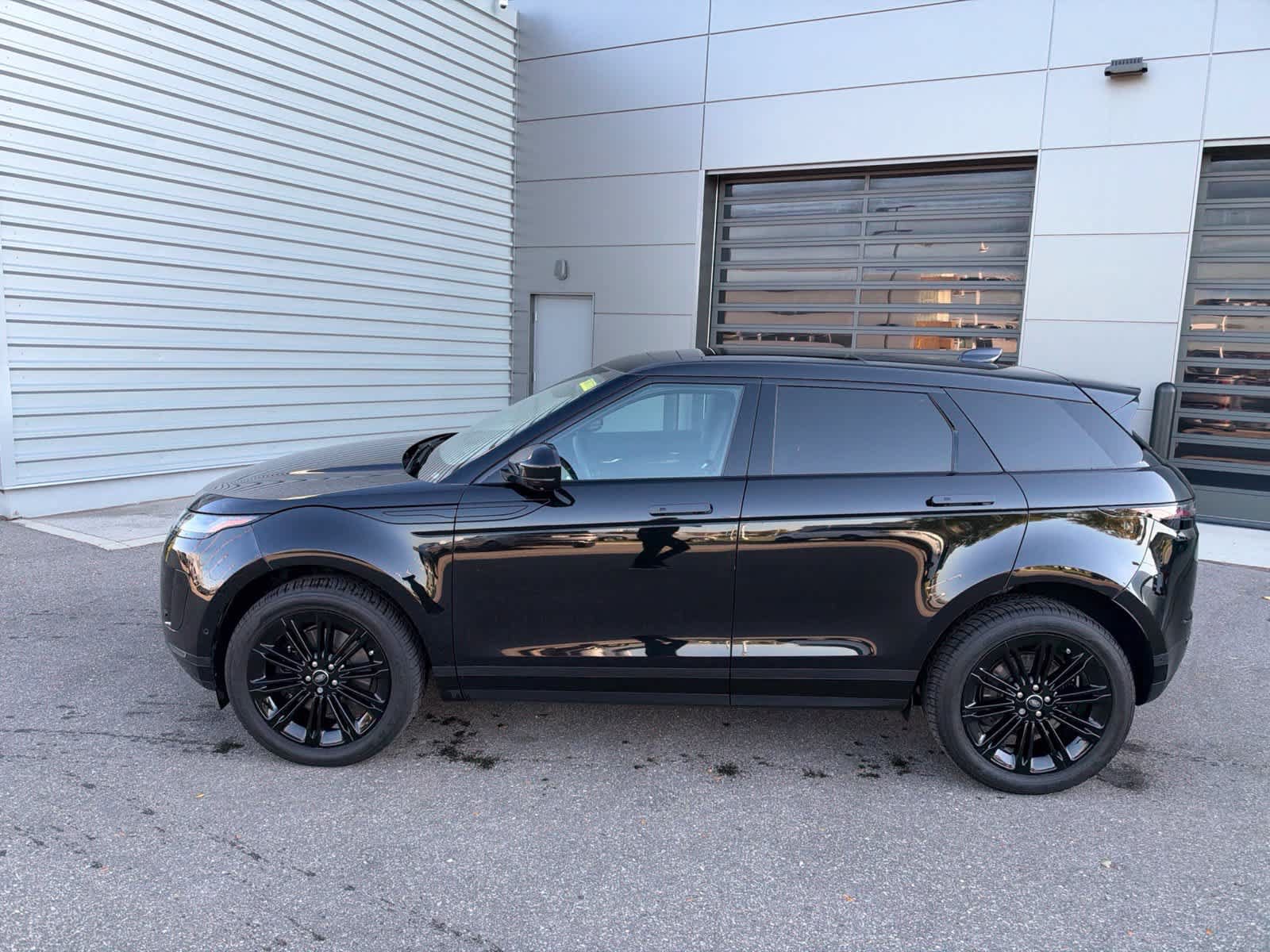 Used 2026 Land Rover Range Rover Evoque S AWD/4WD image 2