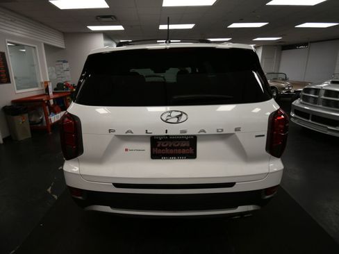 Used 2022 Hyundai Palisade SEL w/ Convenience Package AWD/4WD image 7