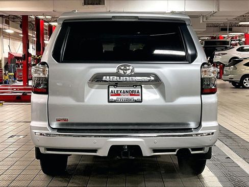 Used 2024 Toyota 4Runner Limited image 4