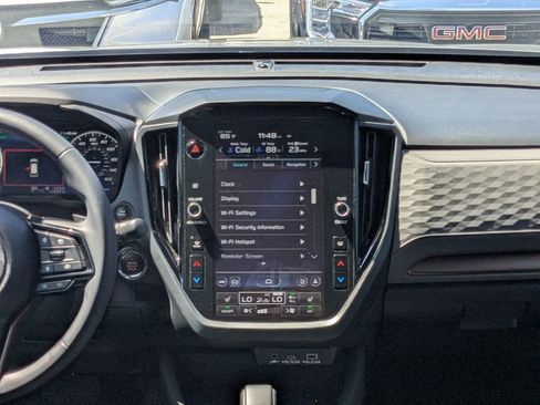 Used 2025 Subaru Forester Sport image 18