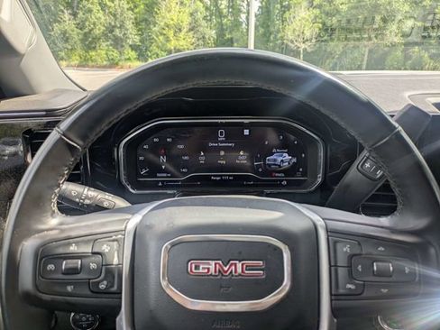 Used 2025 GMC Sierra 1500 SLT AWD/4WD image 27
