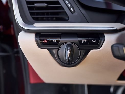 Used 2021 Porsche 911 Targa 4S image 40