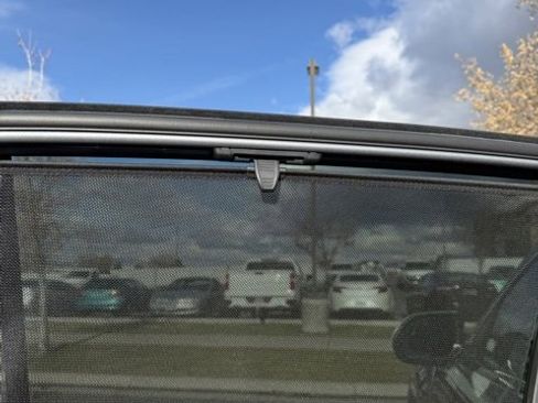 Used 2023 Volkswagen Atlas Cross Sport SEL Premium R-Line image 37