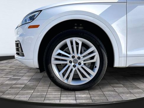 Used 2018 Audi Q5 2.0T Premium Plus w/ Premium Plus Package image 32