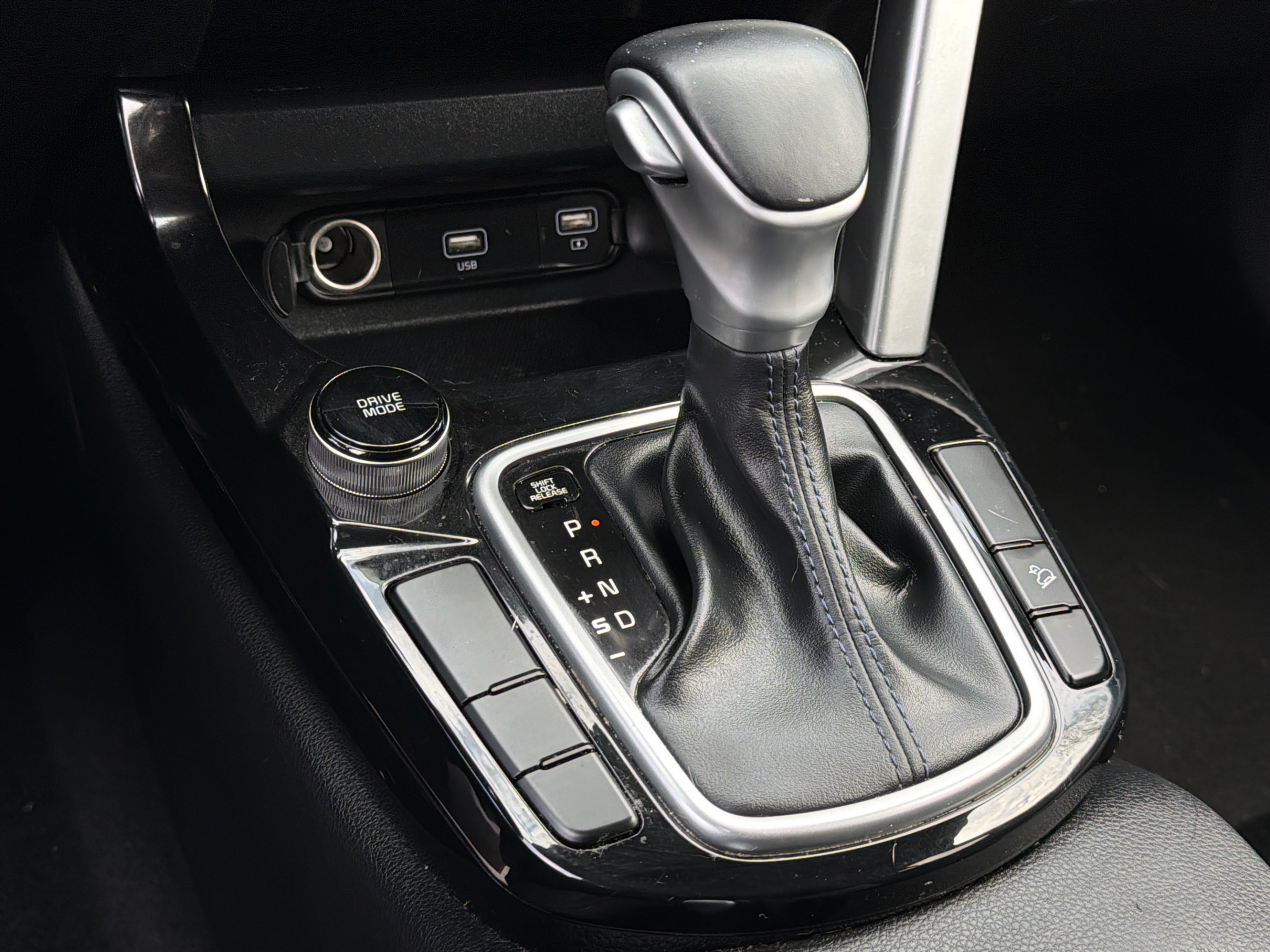 Certified 2022 Kia Seltos S FWD image 9