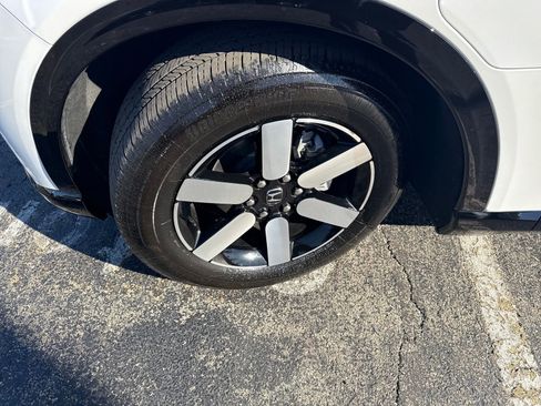 Used 2024 Honda Prologue Touring image 27