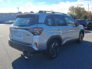 New 2025 Subaru Forester Limited video 3