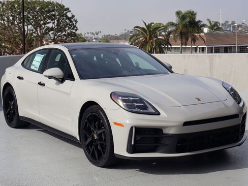 New 2026 Porsche Panamera image 7